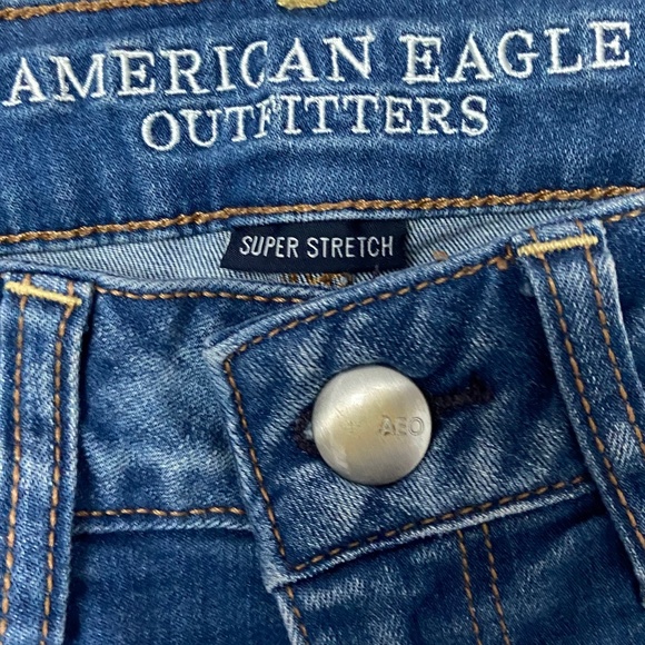 American Eagle Hi Rise Shortie Shorts - Picture 4 of 5